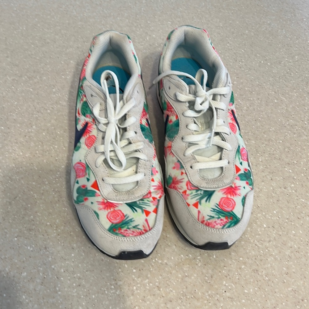 Mens Nike N7 10 1/2